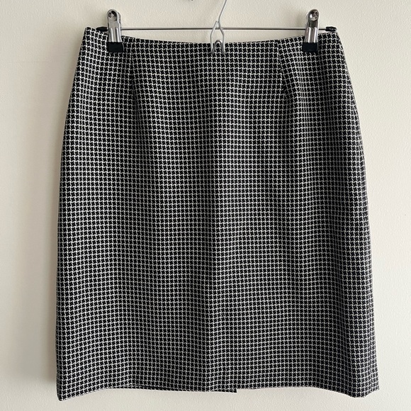 Style & Co Cream and Black Patterned Pencil Skirt - Picture 1 of 4